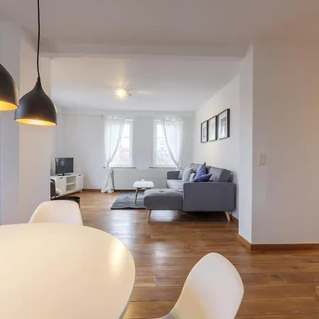 Penthouse Idealement Situe * Bruxelles