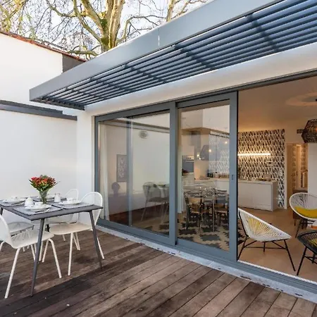 Bel 2 Proche Avenue Louise Appartement Brussel