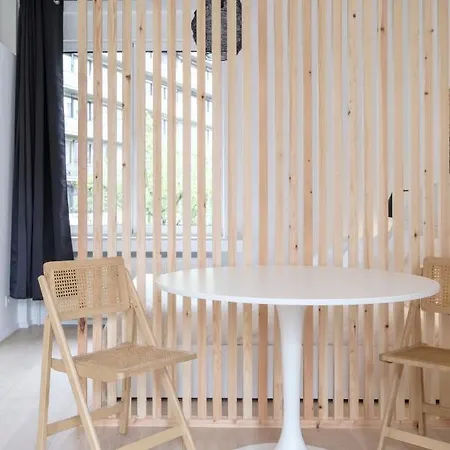 Apartmán Ravissant Avec Balcon Proche Abbaye De La Cambre Et Avenue Louise *
