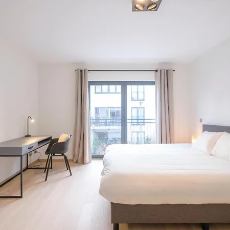 Superbe 3 Avec Terrasse Proche De La Place Flagey * Brussels