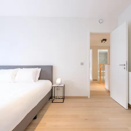 Superbe 3 Avec Terrasse Proche De La Place Flagey Brussels