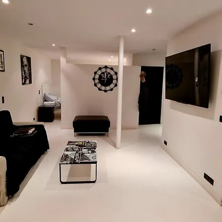 Apartament Luise Hollywood *