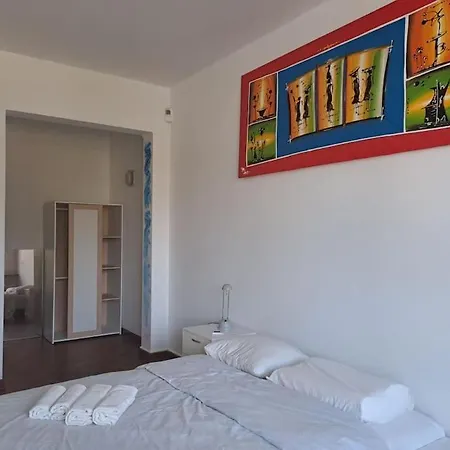 Spacious Next To Parc Du Cinquantenaire Daire *