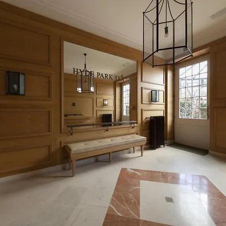 Appartamento Hyde Park, Duplex De Charme Dans Une De Standing *