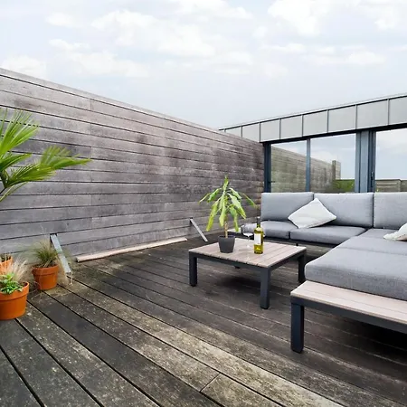 Magnifique Penthouse 3 Chambres Dans Le Quartier Du Canal Daire Brüksel