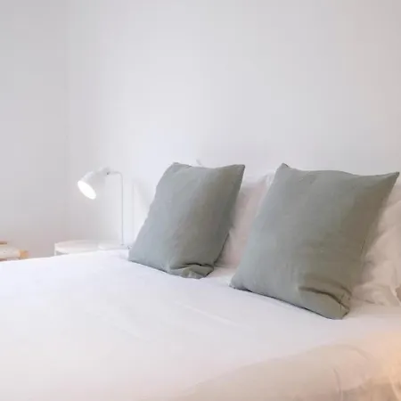 Apartment Lumineux 2 Entre Le Chatelain Et L'avenue Louise Brussels