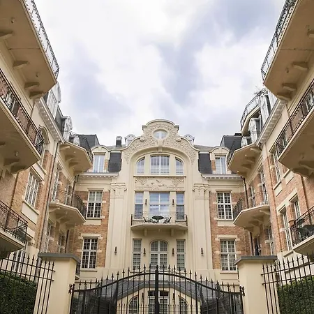 Appartamento Hyde Park, Duplex De Charme Dans Une De Standing