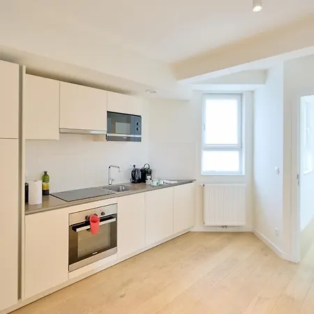 Apartment Diamant 3 Bedroom Brussels