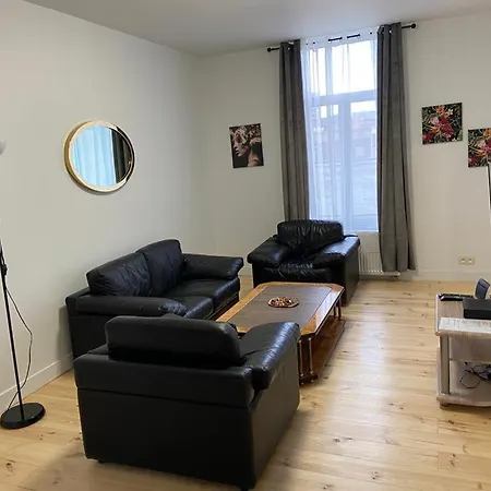 Modern Third Floor *