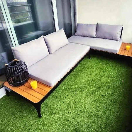 Expo Apartment *