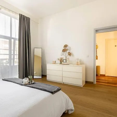 Bel Proche De Gare Du Midi, A Cote Du Centre Appartement Brussel