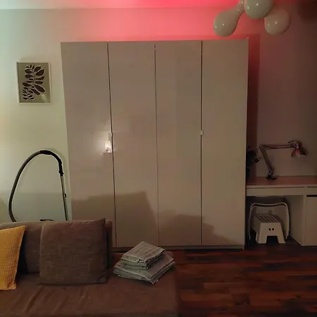 Cozy Design Studio, Hyper-equipped And Close To Eu Апартаменты *