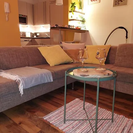 Апартаменты Cozy Design Studio, Hyper-equipped And Close To Eu