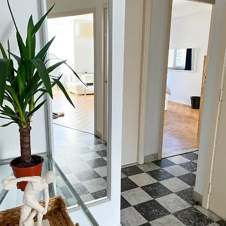Cosy Two Bedroom In