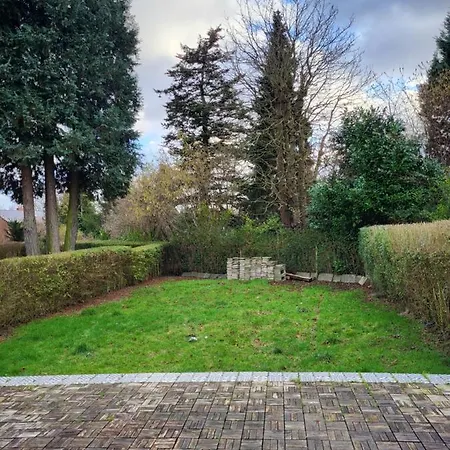 Bed & Garden *
