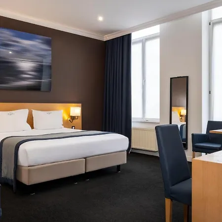 Floris Avenue Hotel