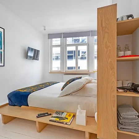 Happy Boutique - Grand Place Hotel Brusel