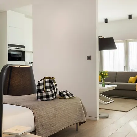 L-avenue Hotel 4*