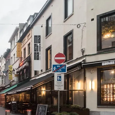 Quartier Louise Апартаменты *