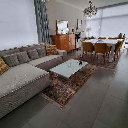 Апартаменты Magnifique Appartement- Expo Laeken Брюссель