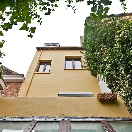 Holiday Sablon Justice *