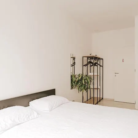 Apartment Cozy In Brussels