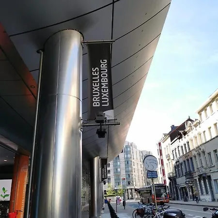 Lejlighed Charming Europarlament Resedence