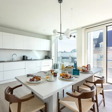 Sweett - De Brouckere * 브뤼셀