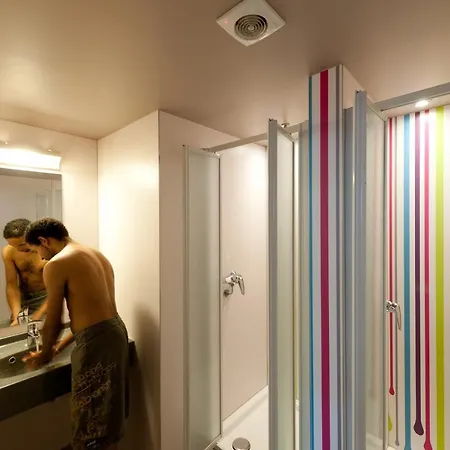 Sleep Well Youth Хостел Брюссель