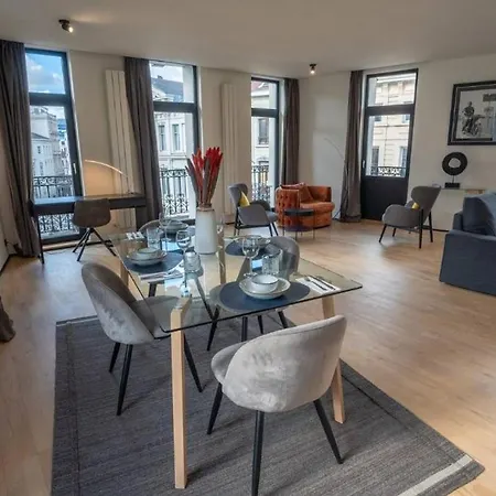 Beautiful 2-bedroom In The Center Of Lejlighed Bruxelles