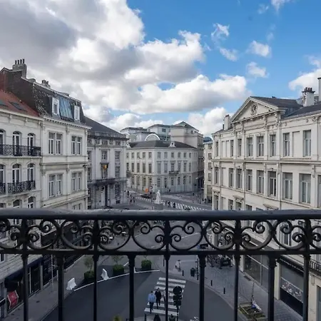 Beautiful 2-bedroom In The Center Of Lejlighed *