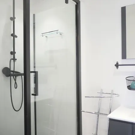 Chic 1br + Terrace *