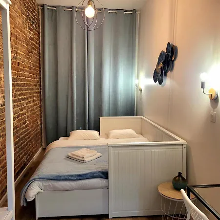 Affittacamere Brand New Camelia With Private Bathroom *