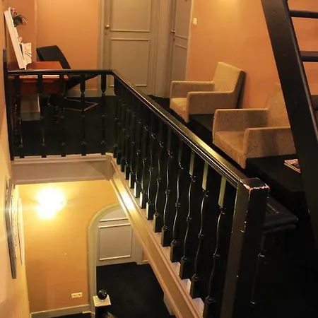 Story' Inn 2* Brussels