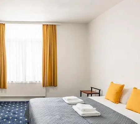Apartman Argonne Gare Du Midi 29 *