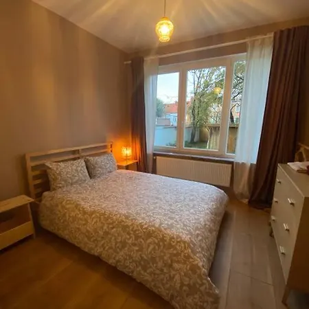 Superbe Avec Jardin, Sauna Et Jacuzzi Apartamento Bruxelas
