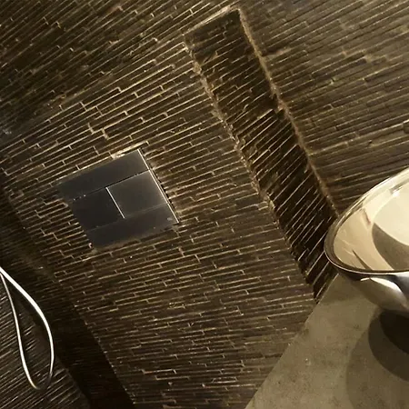 N°9 Boutique بروكسل
