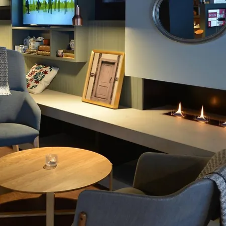 Hotel Courtyard By Marriott Eu Bruxelas
