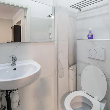 Dupont Gare Du Nord Brüsszel