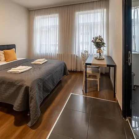 Apartman Dupont Gare Du Nord