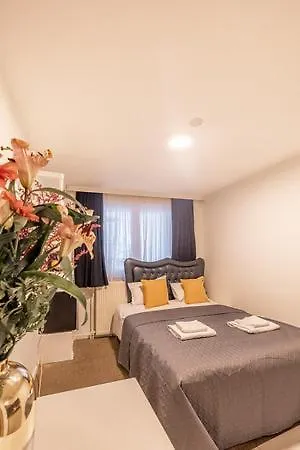 Palais Gare Du Nord *