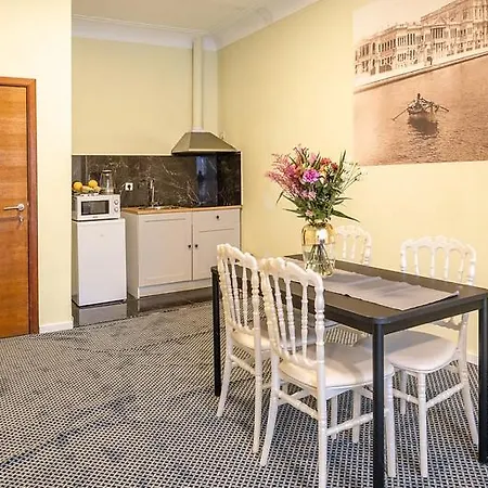 Palais Gare Du Nord Apartment Brussels