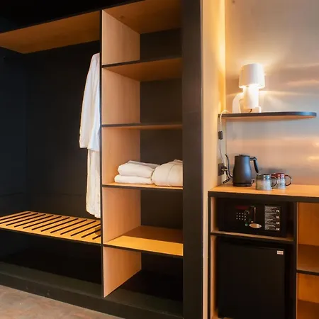 Mix --gym & Wellness For Adults Only-- ブリュッセル