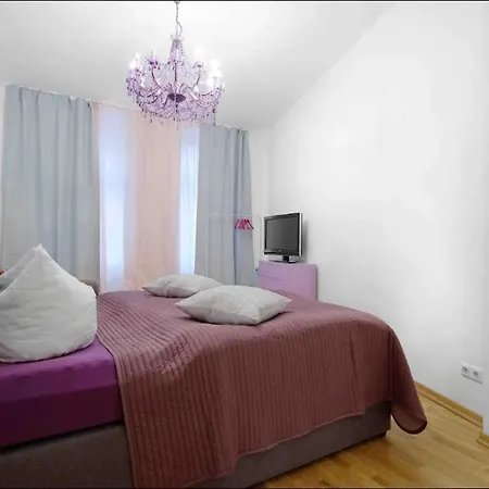 Appartement Luxury 2 Bedroom *