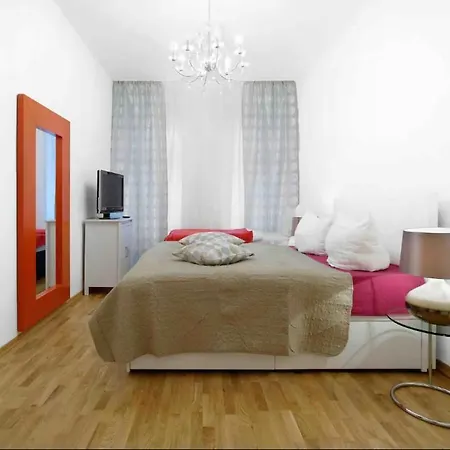 Luxury 2 Bedroom Appartement