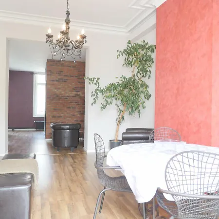Loft Atypique Avec Terrasse Apartamento *