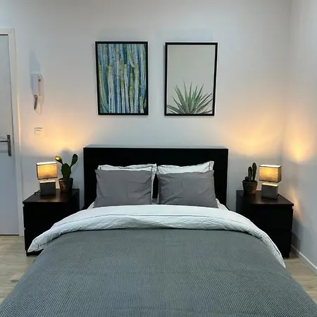 Nouveau Studio Dans Le Centre De * Bruxelles