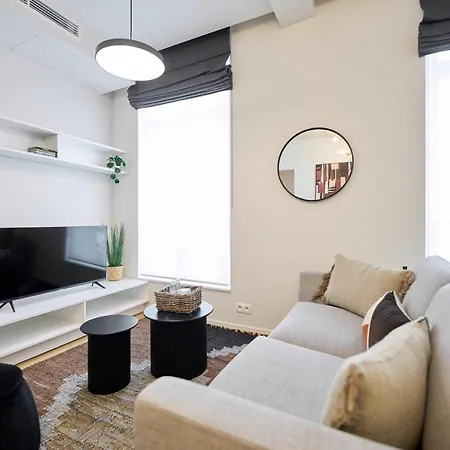 Place Du Grand Sablon Διαμέρισμα *