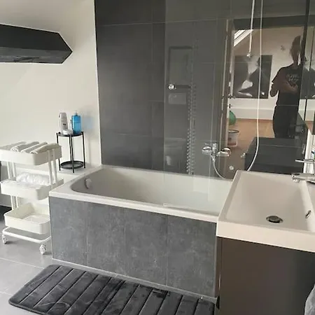 Loft In Saint-gilles Brüsszel