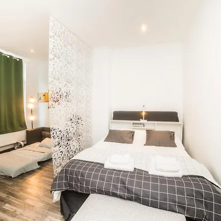 Apartment Centre Hidden Gem! For Up To 3 People *